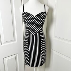 Guess Black & White Chevron Bodycon Bandage Mini Dress - Sexy & Stylish, Small